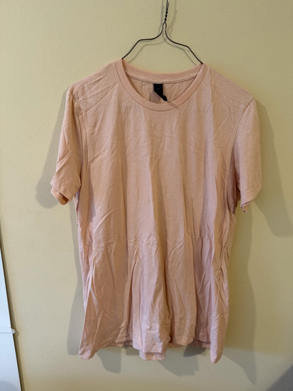 Gildan Women's Short Sleeve Tee in Light Pink